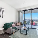 Kozyguru South Brisbane Funky 1 Bed Apt Free Parking Qsb027-1810
