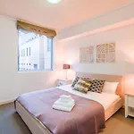 Airtrip Apartments On George Street
