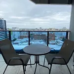 Iconic Building In Valley Spacious 2 Bed 2 Bath Luxurious Apartment Brisbane Cbd