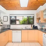 Hobbit House Inspired 4Br Cozy Fairytale Cottage