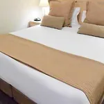 Oaks Brisbane Casino Tower Suites