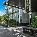1-Bedroom Riverfront Apartment With Pool