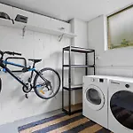 Inner City Apartment Living In Quiet Location