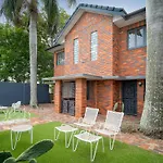 Anville Court