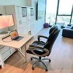 Executive River View 1 King Bed Apt Cbd W Car Park