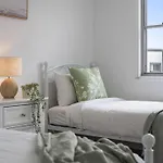 Stunning 3-Bedroom Townhouse
