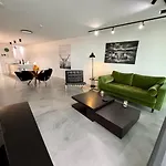 Spacious River View 3 Bdrm Apt With 2 Car Spaces