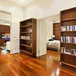 Lambert House, City Luxury, Sleeps 15