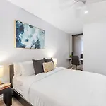 Sinclair Apartments - Free Secure Parking