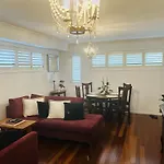 Swan Townhouse