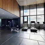 Oasis Retreat On Level 71 In Skytower
