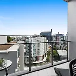 Capri Apartments - Free Secure Parking