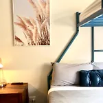 City Backpackers Hq