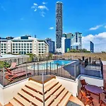 Cbd 1 Bed Apt With Riverview