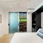 Inner City Haven Enviro-Luxury - With Free Parking