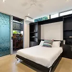 Inner City Haven Enviro-Luxury - With Free Parking
