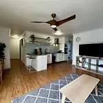 Central, Leafy & Modern 3-Bedroom Apartment
