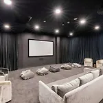 Luxury Skyview Best Location