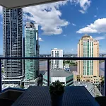1Bed 1Bath With Story Bridge And River Views, Parking, And Private Balcony