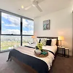 Brisbane Landmark Queens Wharf 1Bdr Luxe Apt