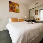 Brisbane City Apartments - Charlotte St
