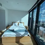 Amazing Views 60Th Level Skytower 3 Bedrooms