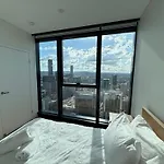 Amazing Views 60Th Level Skytower 3 Bedrooms