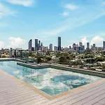 Linton Apartments - Free Secure Parking