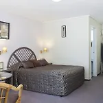 Raceways Motel