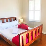 4 Bedroom House - Walk To Southbank
