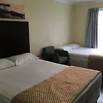 Centenary Motor Inn