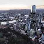 Lvl 50 Skytower Fabulous Views Cbd Wifi Carpark By Stylish Stays