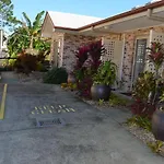 Redland Bay Motel