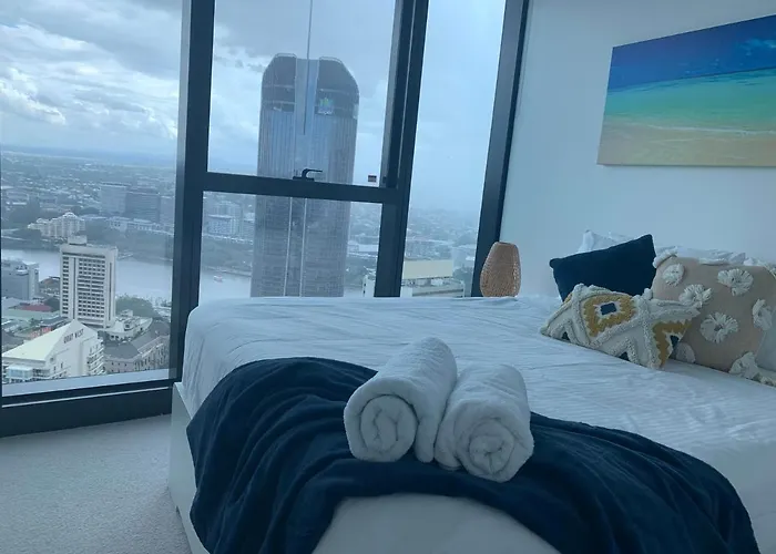 Lvl 50 Skytower Fabulous Views Cbd Wifi Carpark By Stylish Stays