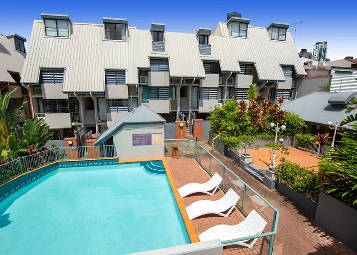 Cityscape Serenity Apt With Parking