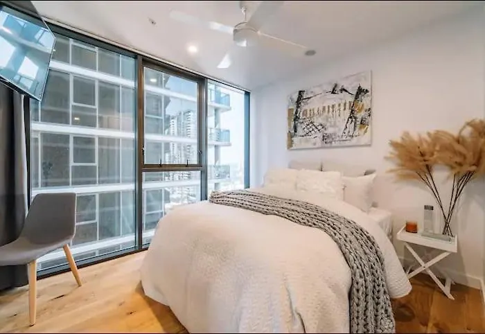 Modern Compact Studio Separate Bathroom