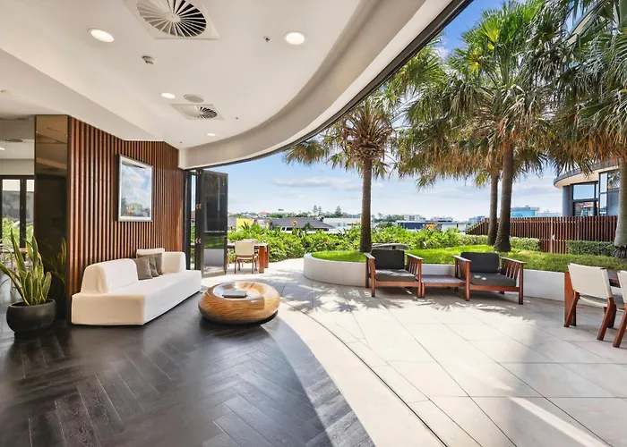 Chic 1-Bed With Parking, Rooftop Pool And Gym