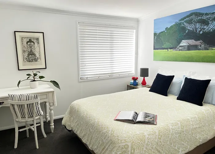 Swan Townhouse