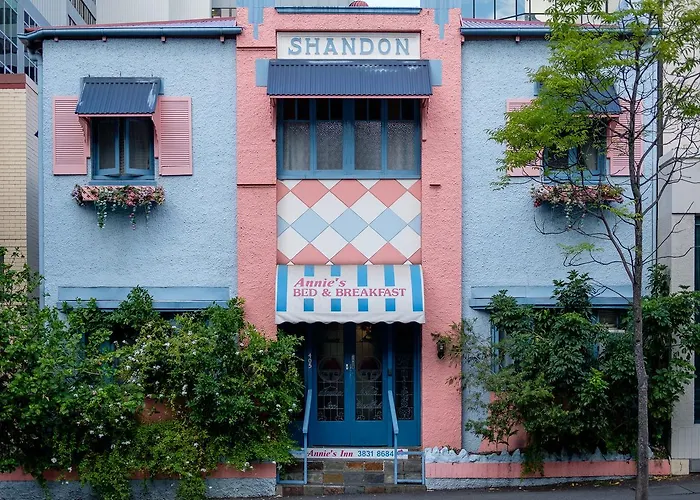 Annie\'S Shandon Inn