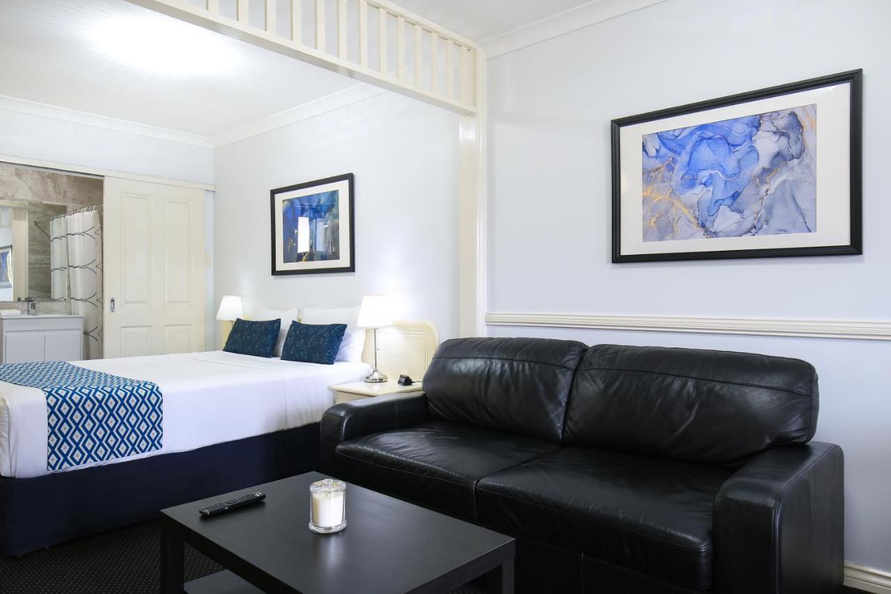 Toowong 3* Brisbane