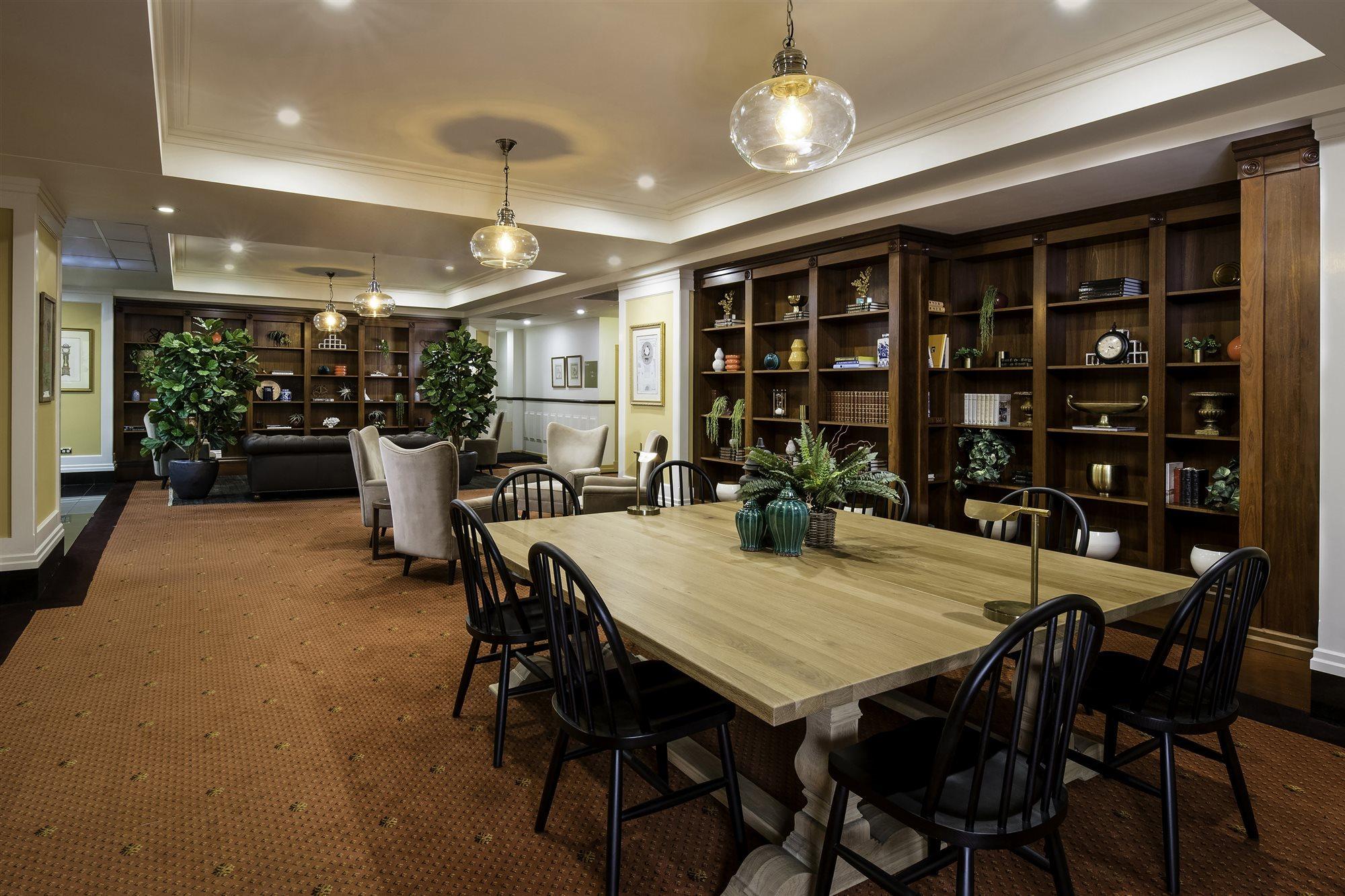 Adina Anzac Square 4* Brisbane