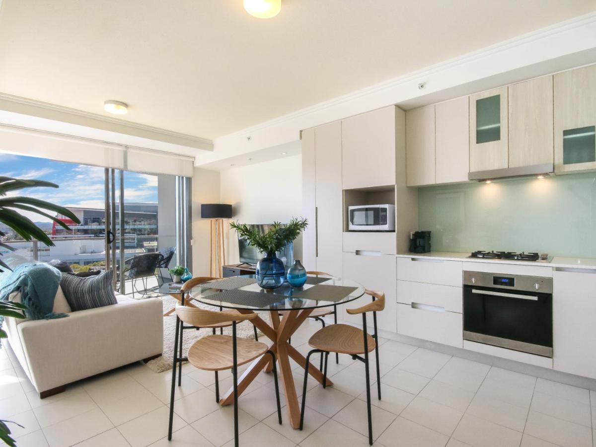 Urban Edge By Urban Rest Apartment *