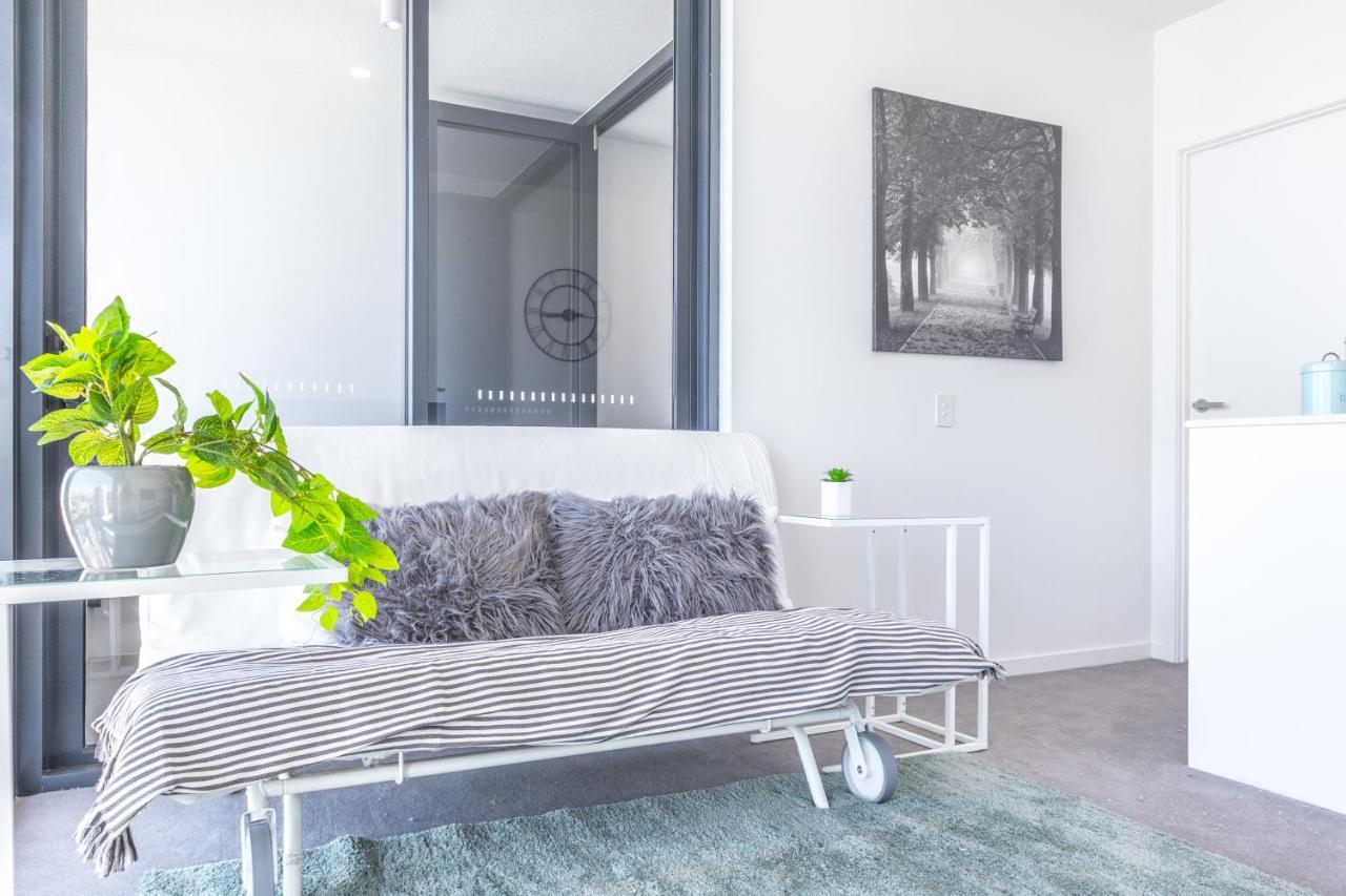 Airtrip On Merivale Street * Brisbane
