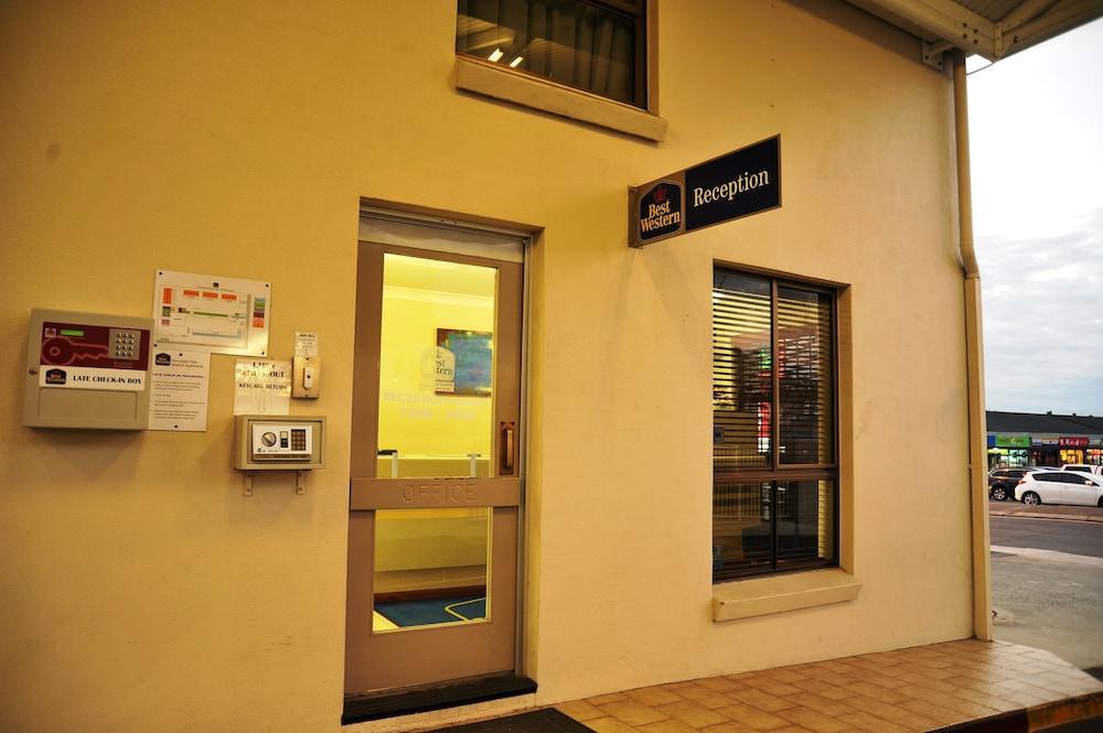 Hotel Sunnybank Star