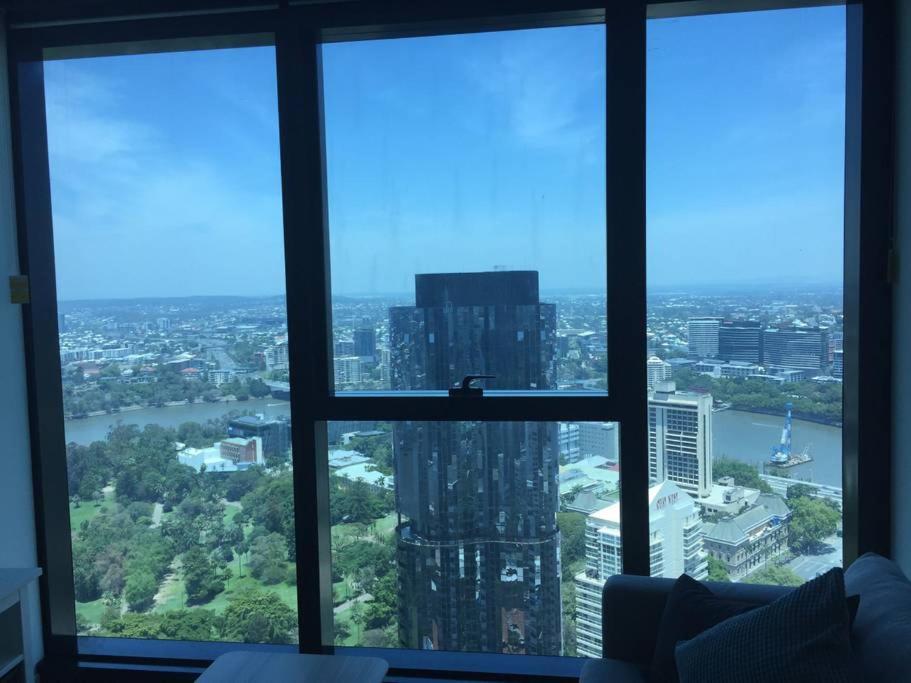 Spectacular City Views; Pool And Free Parking Apartment *