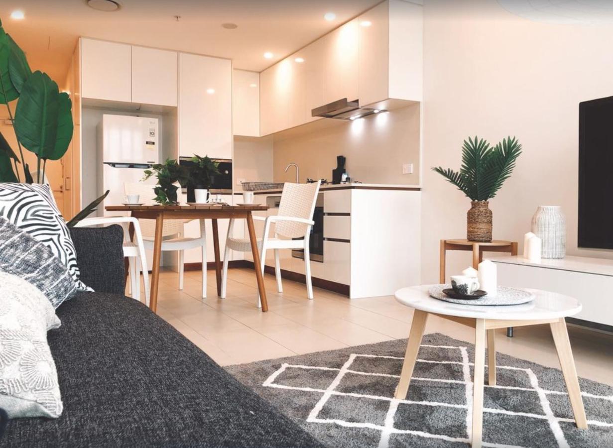 Perfect Short Term In Brissy Cozy & Relax * Brisbane