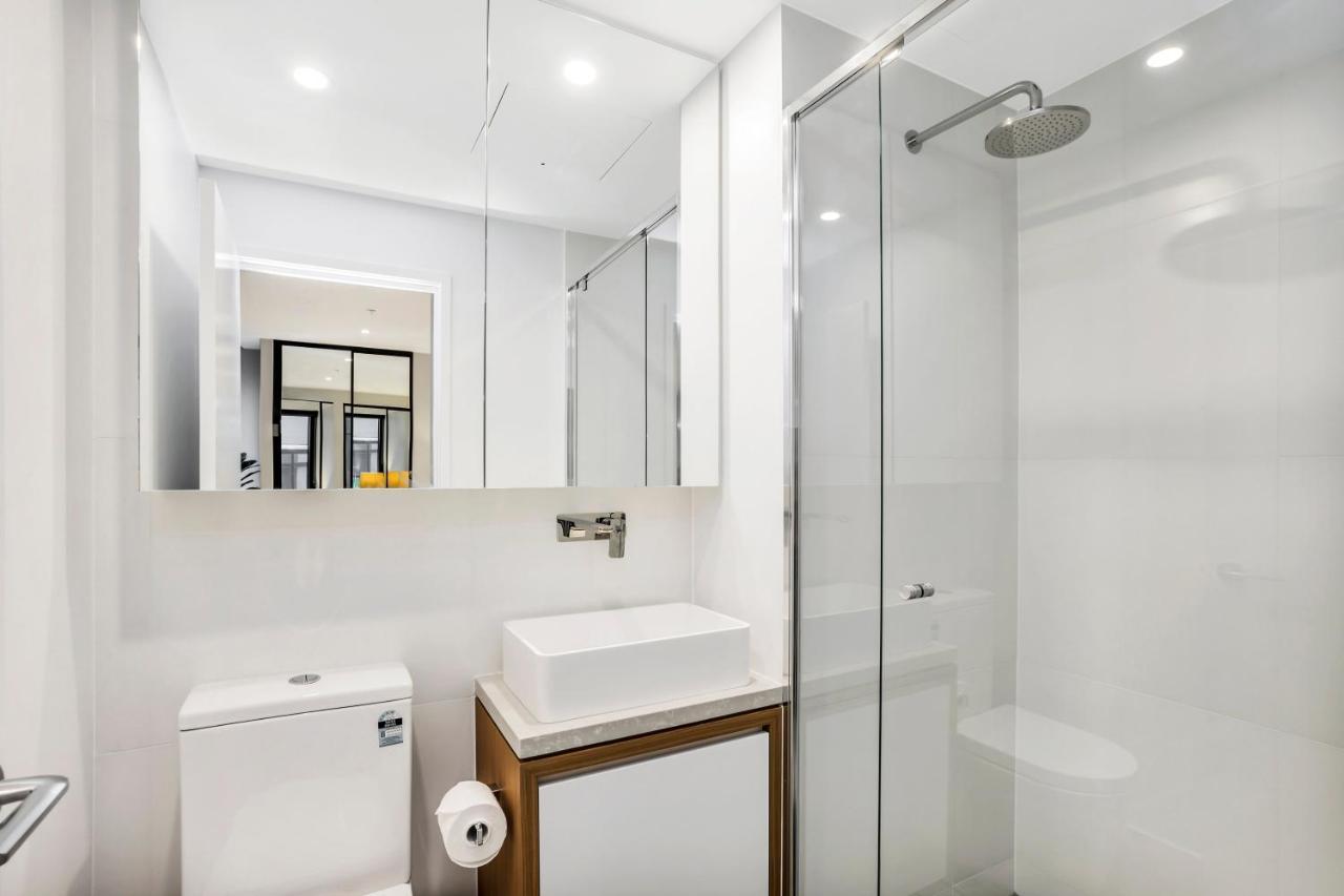 Kozyguru Fortitude Valley Designer Grade 2 Bed Free Parking Qfv179-1401 Brisbane
