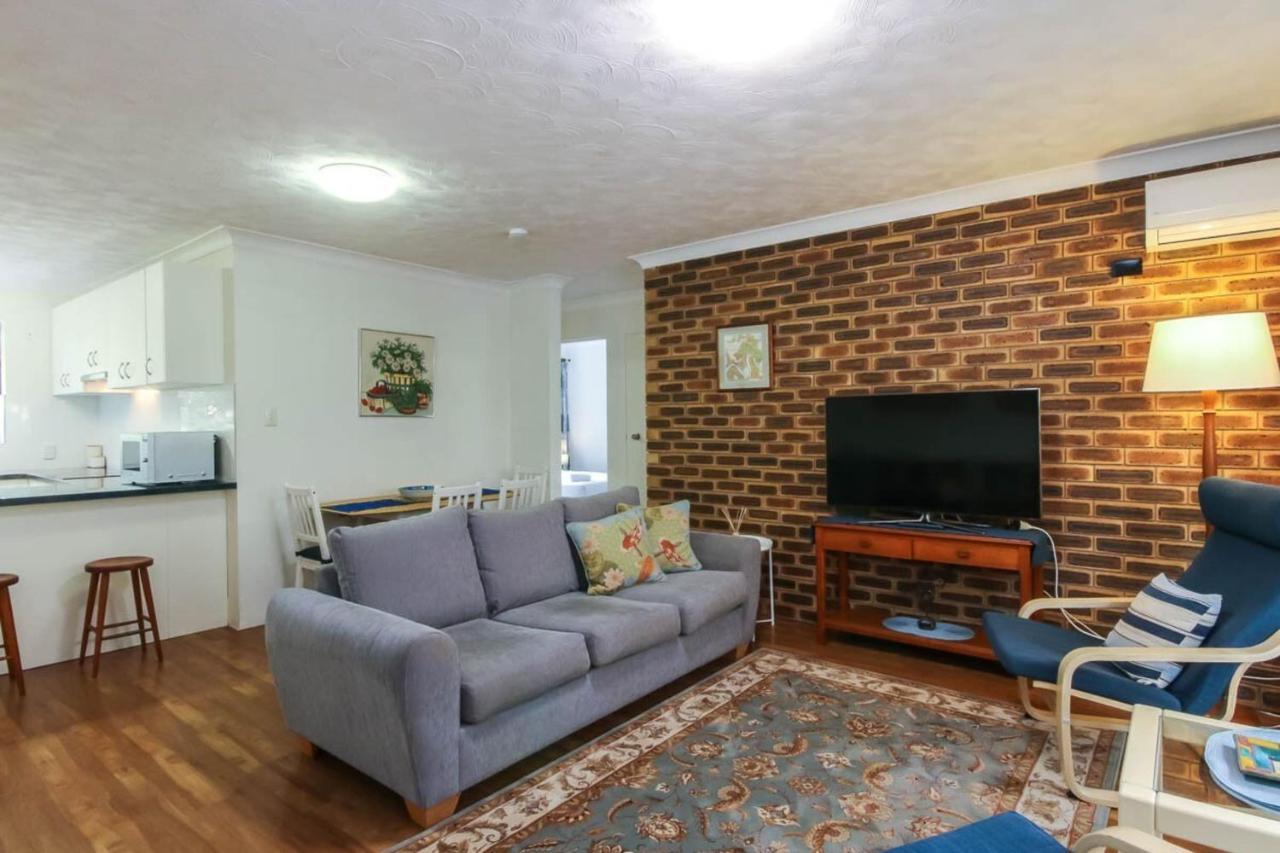 St Lucia 2 Bedroom Close To Uq And Citycat Apartment Brisbane