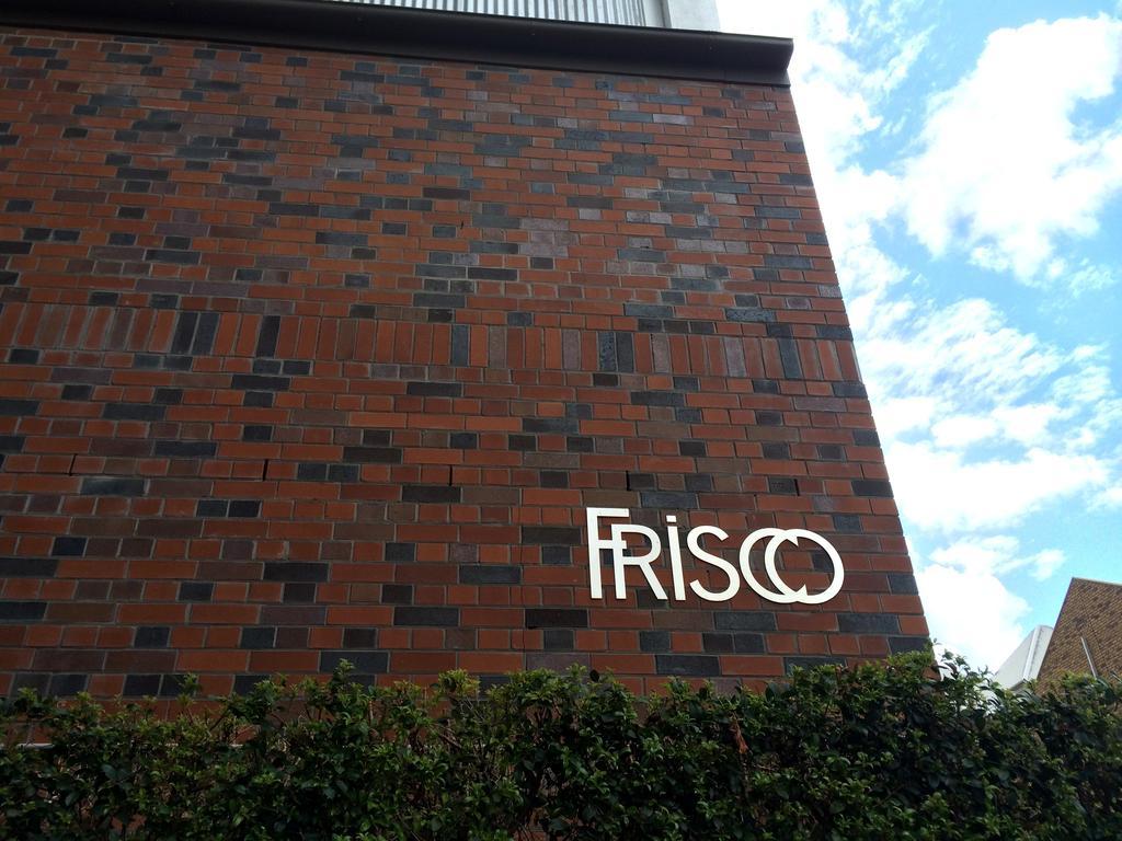 Frisco Aparthotel 4*