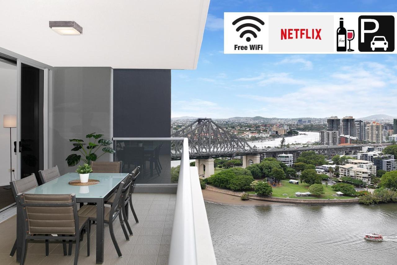 Amazing River View - 3 Bedroom - Cbd - Netflix - Fast Wifi - Carpark Apartment *
